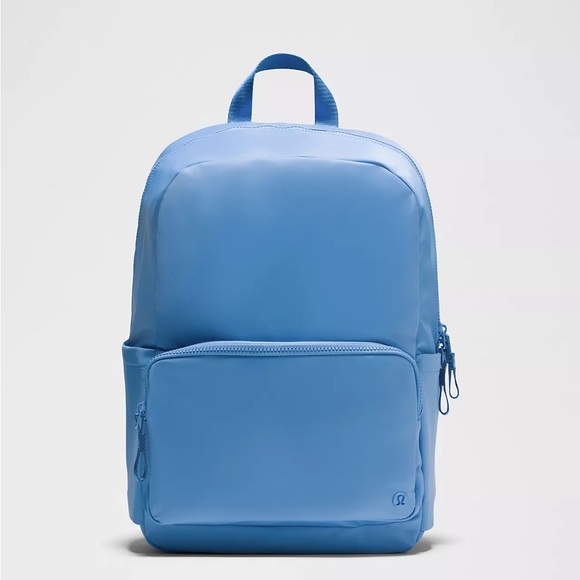 Lululemon Everywhere Backpack 22L- Pool Party/Ocean Air main image 7